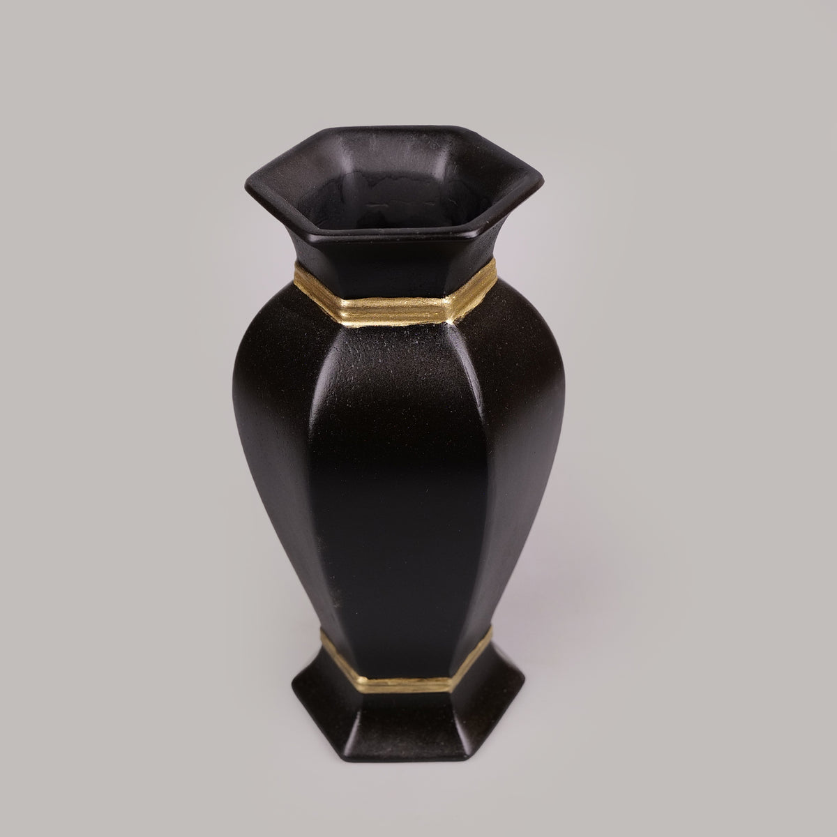 Royal Elegant Matching Vases - Black & Gold Collection