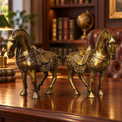 Royal Heritage War Horse - Antique Brass