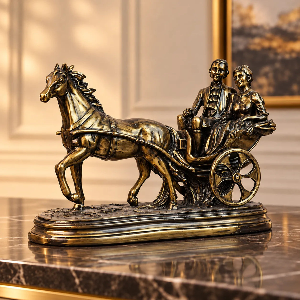 Royal Victorian Carriage - Antique Gold Collection
