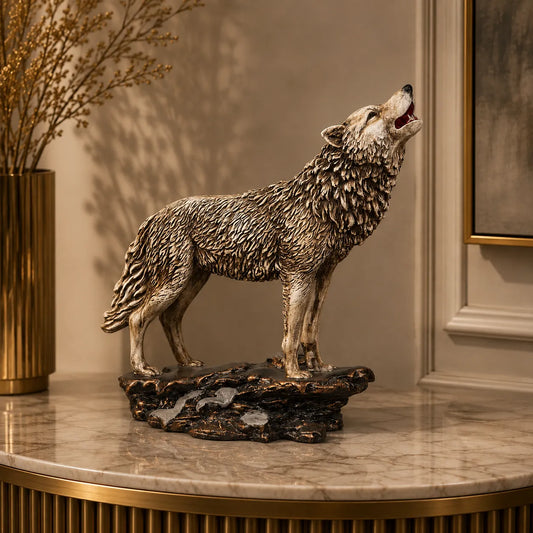 Royal Howling Wolf Wildlife Statue