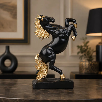 Royal Rearing Horse - Onyx Black