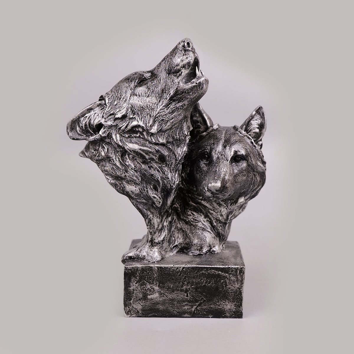 Royal Howling Wolves Head - Antique Silver Collection