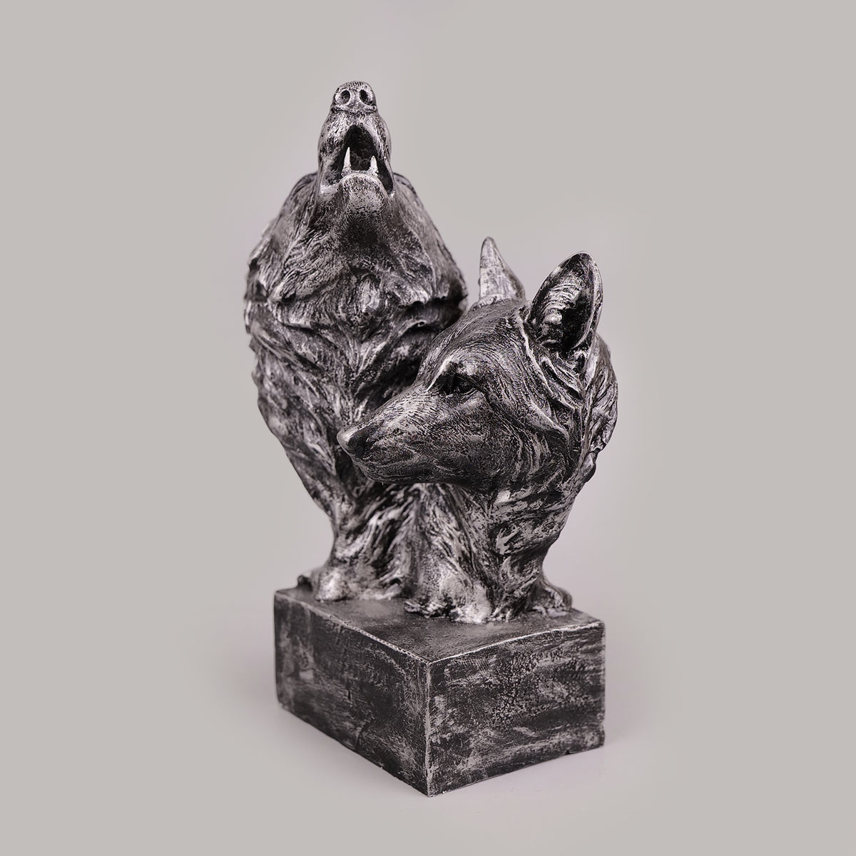 Royal Howling Wolves Head - Antique Silver Collection