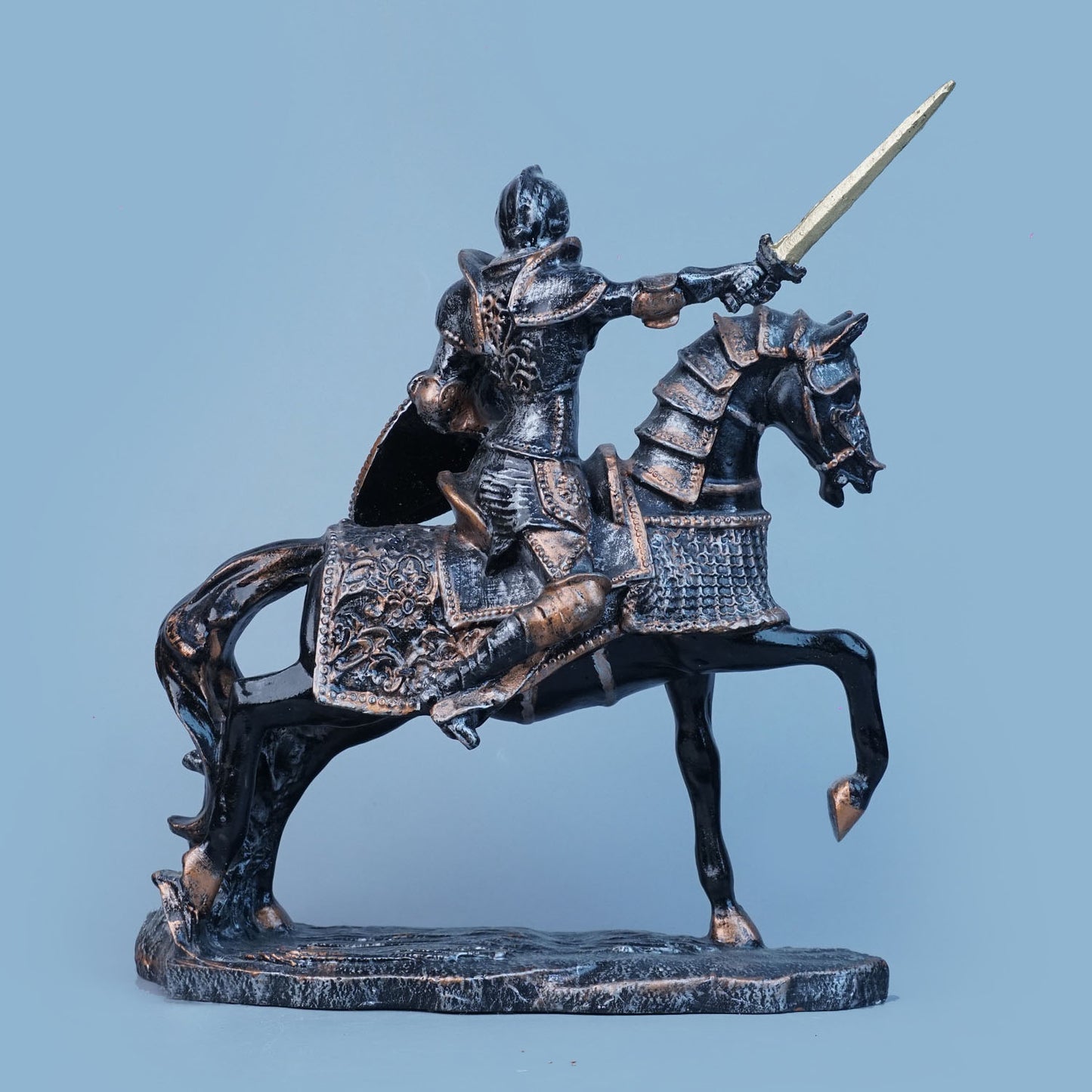 Royal Cavalier - Knight in Armor Statue