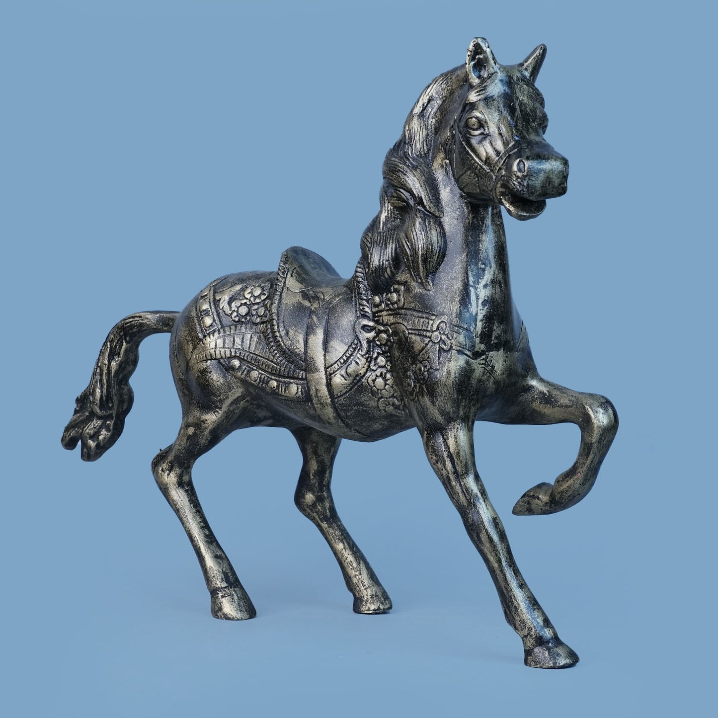 Royal Heritage Warhorse - Antique Brass Collection
