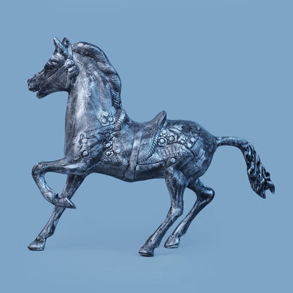 Royal Heritage Warhorse - Antique Silver Collection