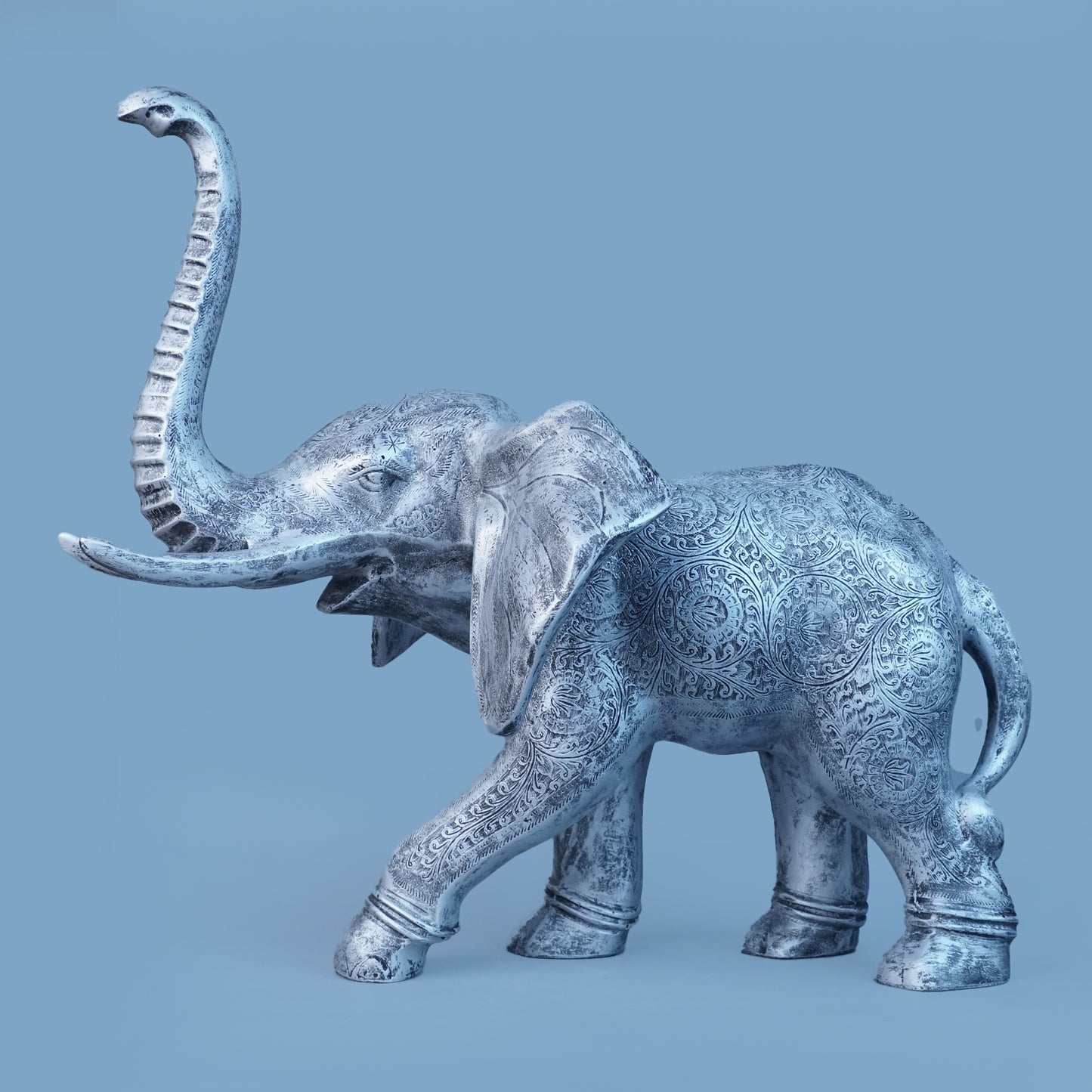Royal Majestic Elephant - Antique Silver Collection