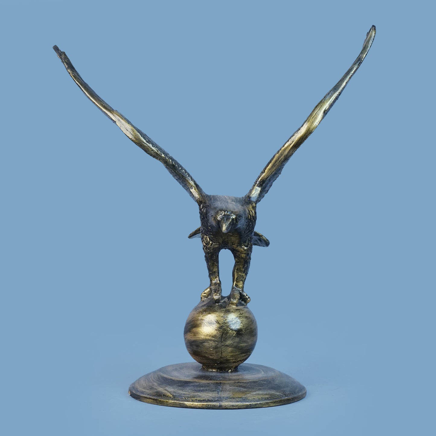 Royal Sovereign Eagle - Antique Gold Collection