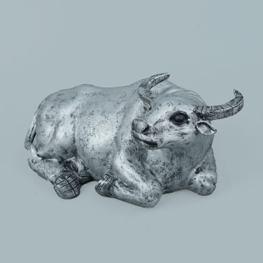 Majestic Resting Bull Decor Statue - Antique Brass