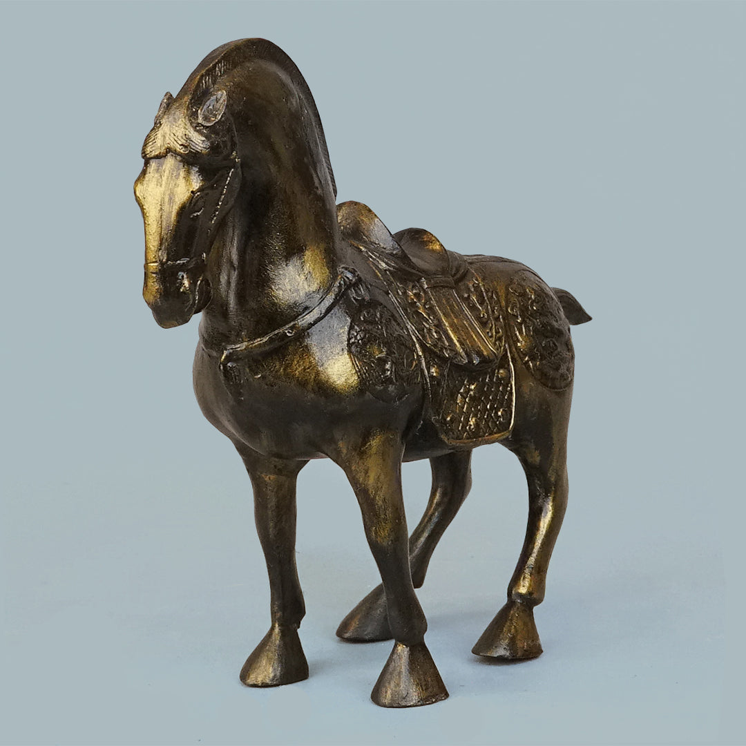 Royal Heritage War Horse - Antique Brass