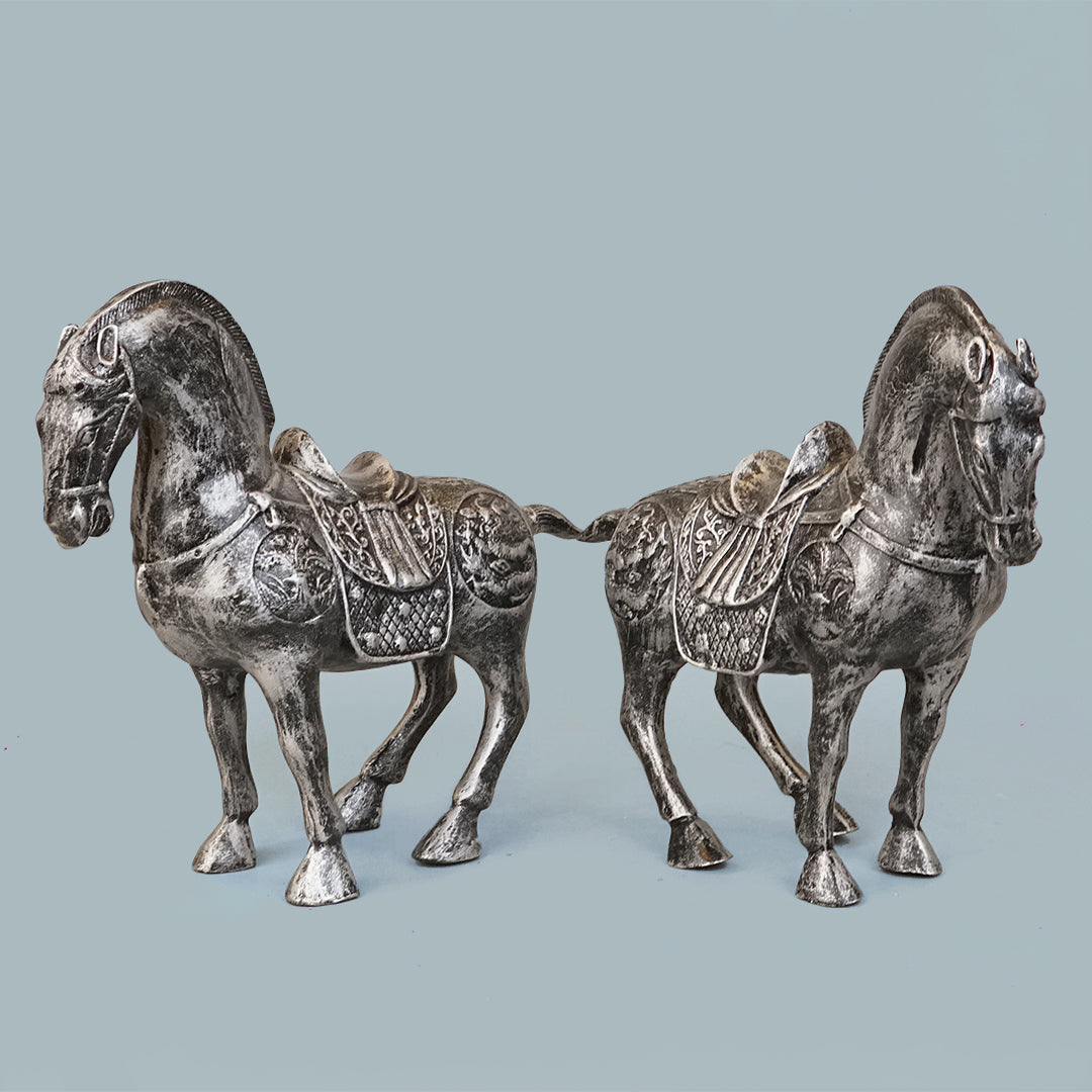 Royal Heritage War Horse - Antique Silver