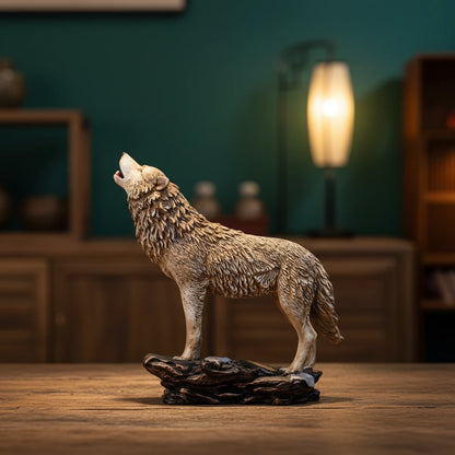 Royal Howling Wolf Wildlife Statue