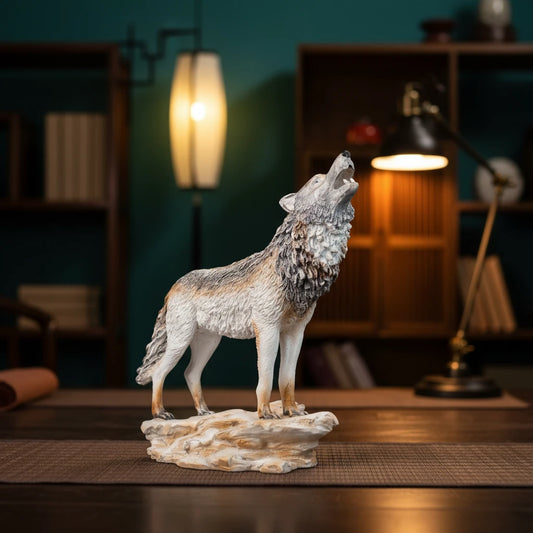 Royal Howling Wolf - Tundra Frost Collection